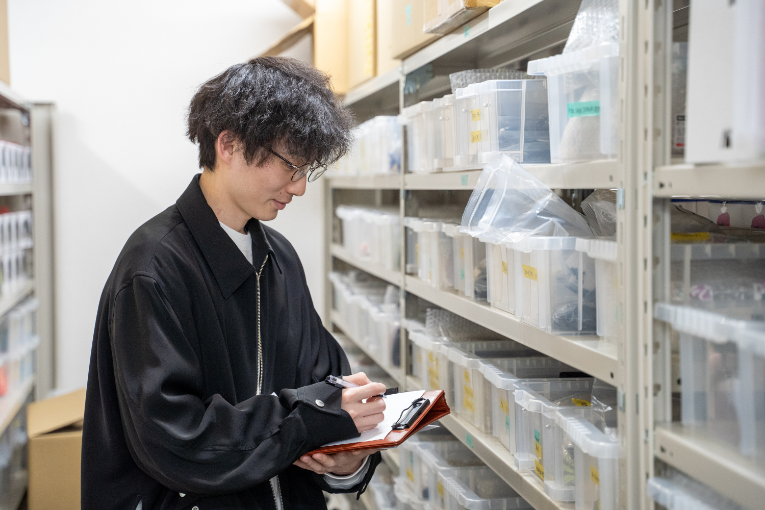 ゲーミングデバイスの生産・調達管理スタッフを募集！